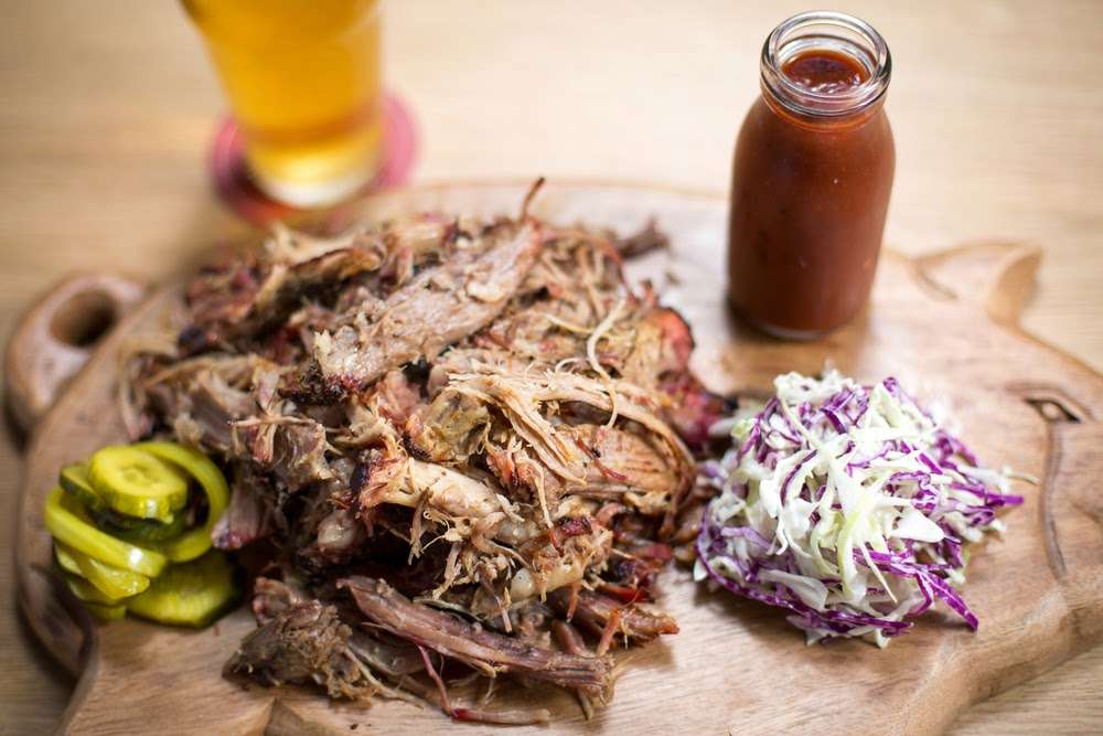 Holy Cow BBQ | 264 26th St, Santa Monica, CA 90402, USA | Phone: (310) 883-6269