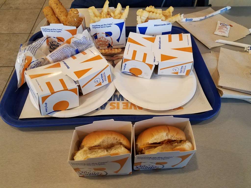 White Castle | 4053 US-1, Monmouth Junction, NJ 08852, USA | Phone: (732) 274-0010