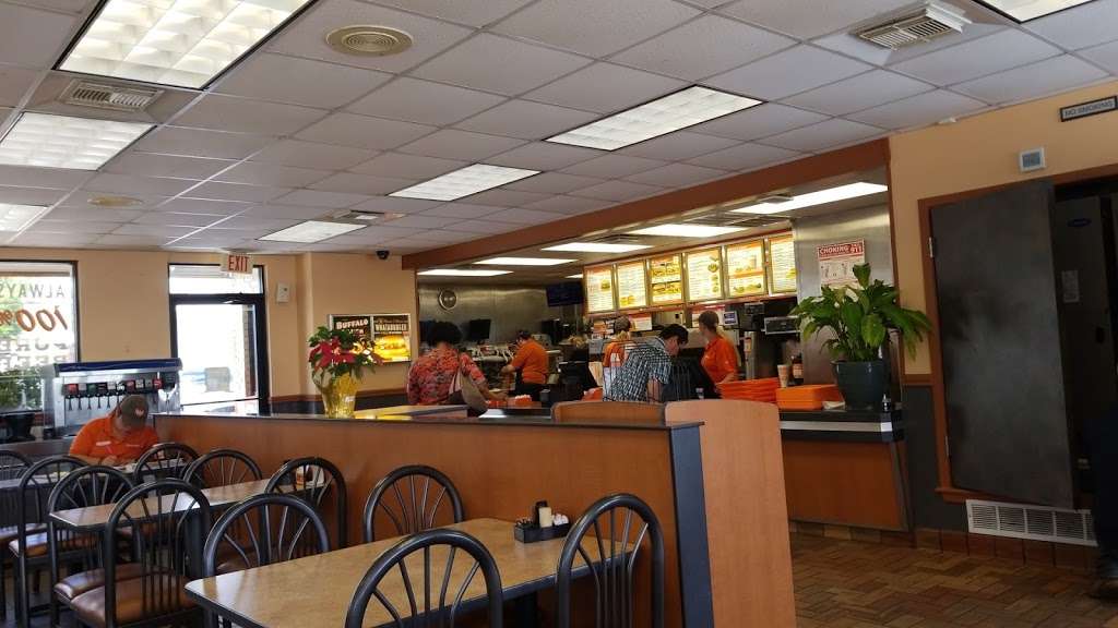 Whataburger | 1005 US-175 Frontage Rd, Seagoville, TX 75159, USA | Phone: (972) 287-7973