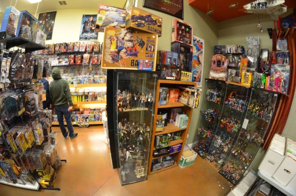 Comic & Figure Addicts | 2547, 30707 Union City Blvd, Union City, CA 94587, USA | Phone: (510) 952-9681