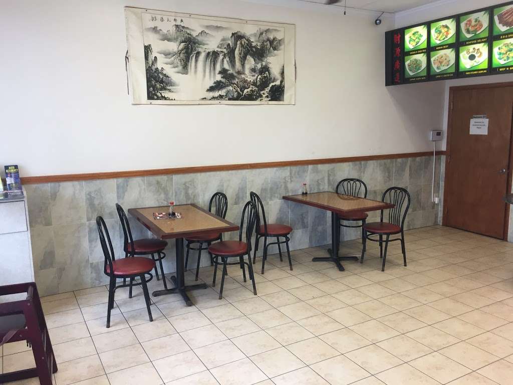 Golden Dragon Chinese Restaurant | 39871 US-27, Davenport, FL 33837, USA | Phone: (863) 421-9300