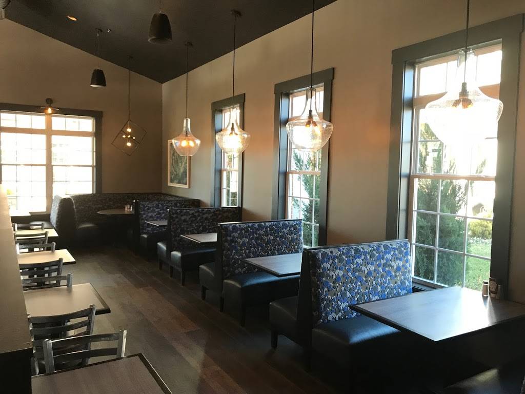 The BLVD Grill at Hays | 844 Hays Blvd, Lexington, KY 40509, USA | Phone: (859) 226-0315