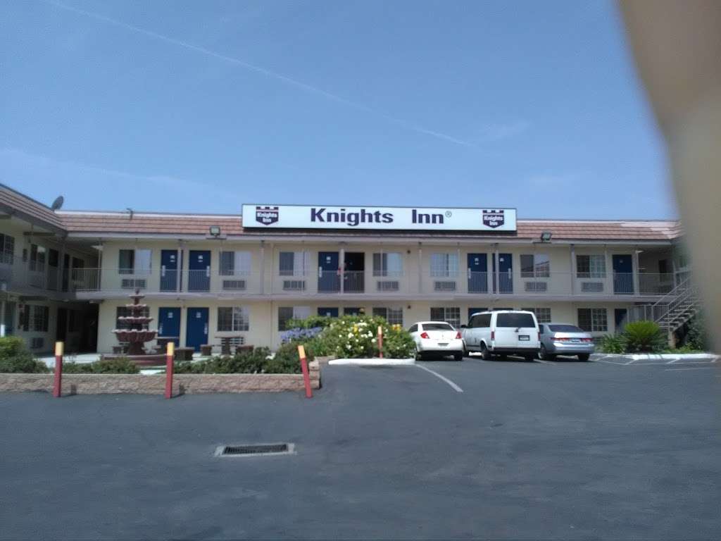 Knights Inn San Bernardino | 1150 S E St, San Bernardino, CA 92408, USA | Phone: (909) 885-9941