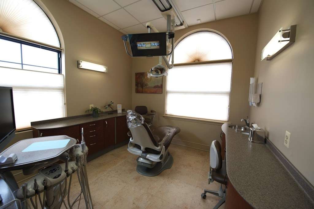 Hilltop Dental Studio | 10466 Georgetown Dr, Spotsylvania Courthouse, VA 22553 | Phone: (540) 898-8181