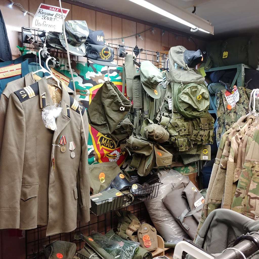 Randys Army Navy Military Surplus Gear | 7560 Race Rd, Hanover, MD 21076, USA | Phone: (410) 802-6078