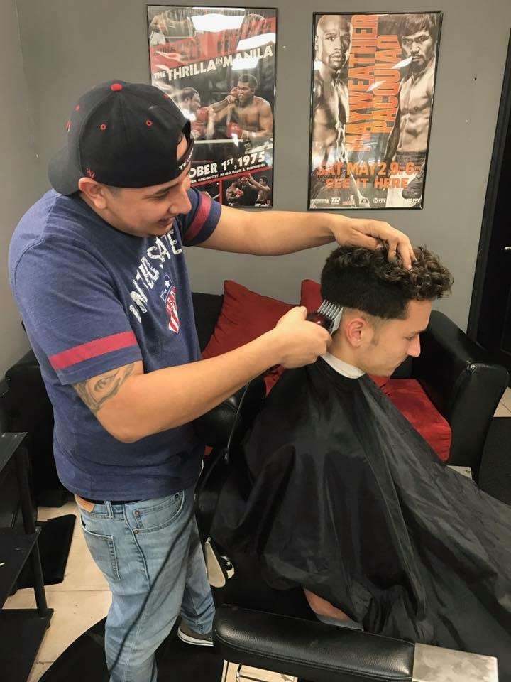 The Woodlands Barber Shop | 1440 Sawdust Rd, The Woodlands, TX 77380, USA | Phone: (281) 771-3531