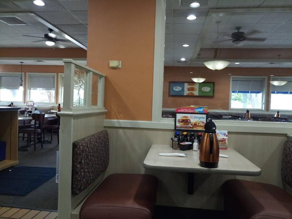 IHOP | 2501 N 44th St, Phoenix, AZ 85008, USA | Phone: (602) 808-9380