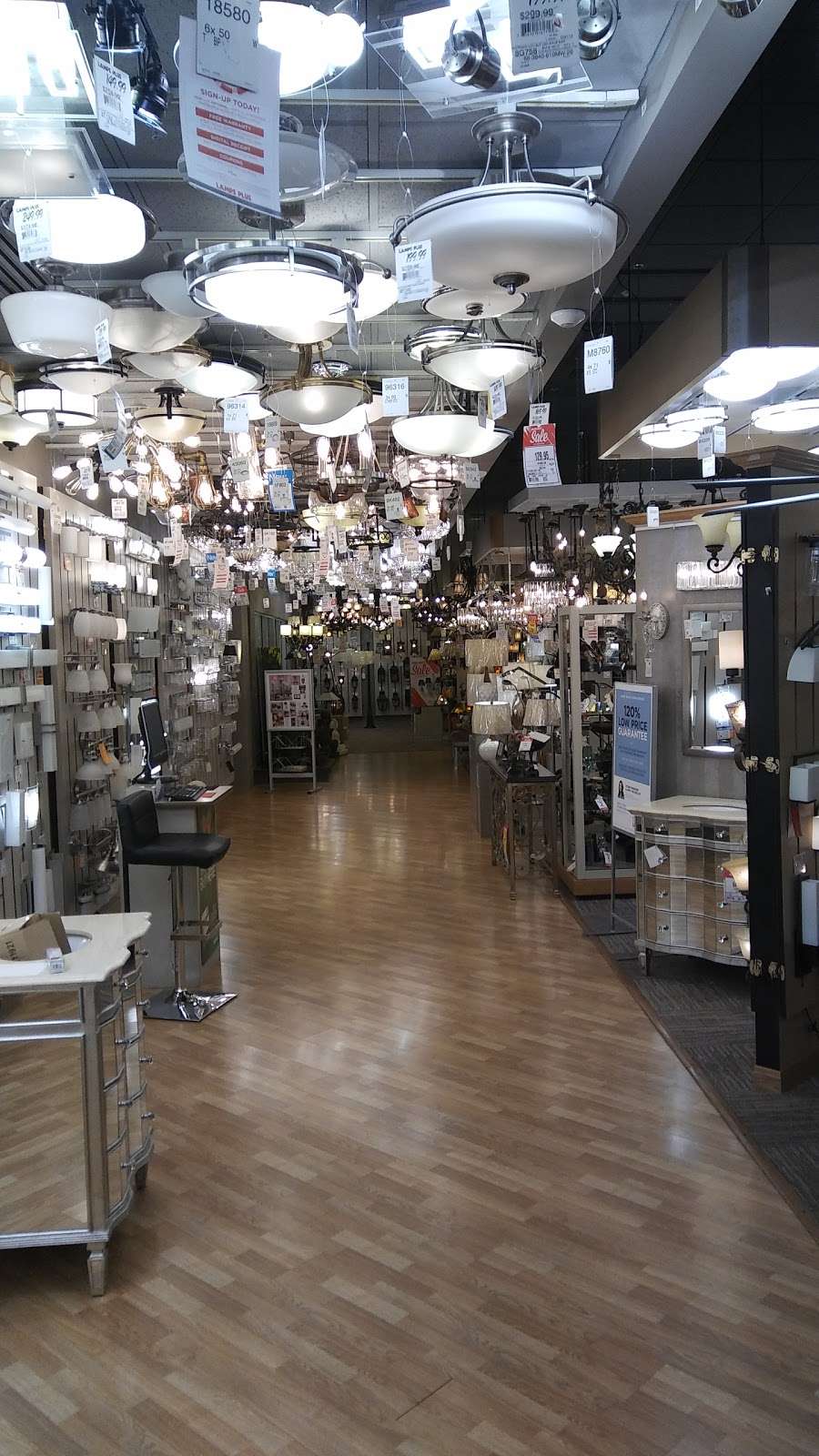 Lamps Plus | 9020 E Indian Bend Rd, Scottsdale, AZ 85250, USA | Phone: (480) 483-7385