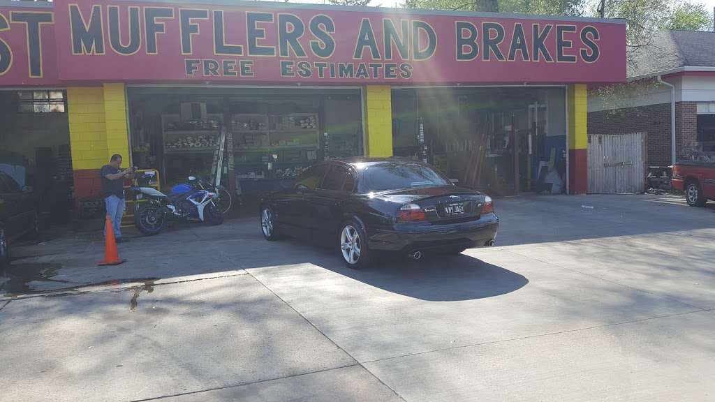 Santis Mufflers | 1100 N Lake St, Aurora, IL 60506 | Phone: (630) 801-1088