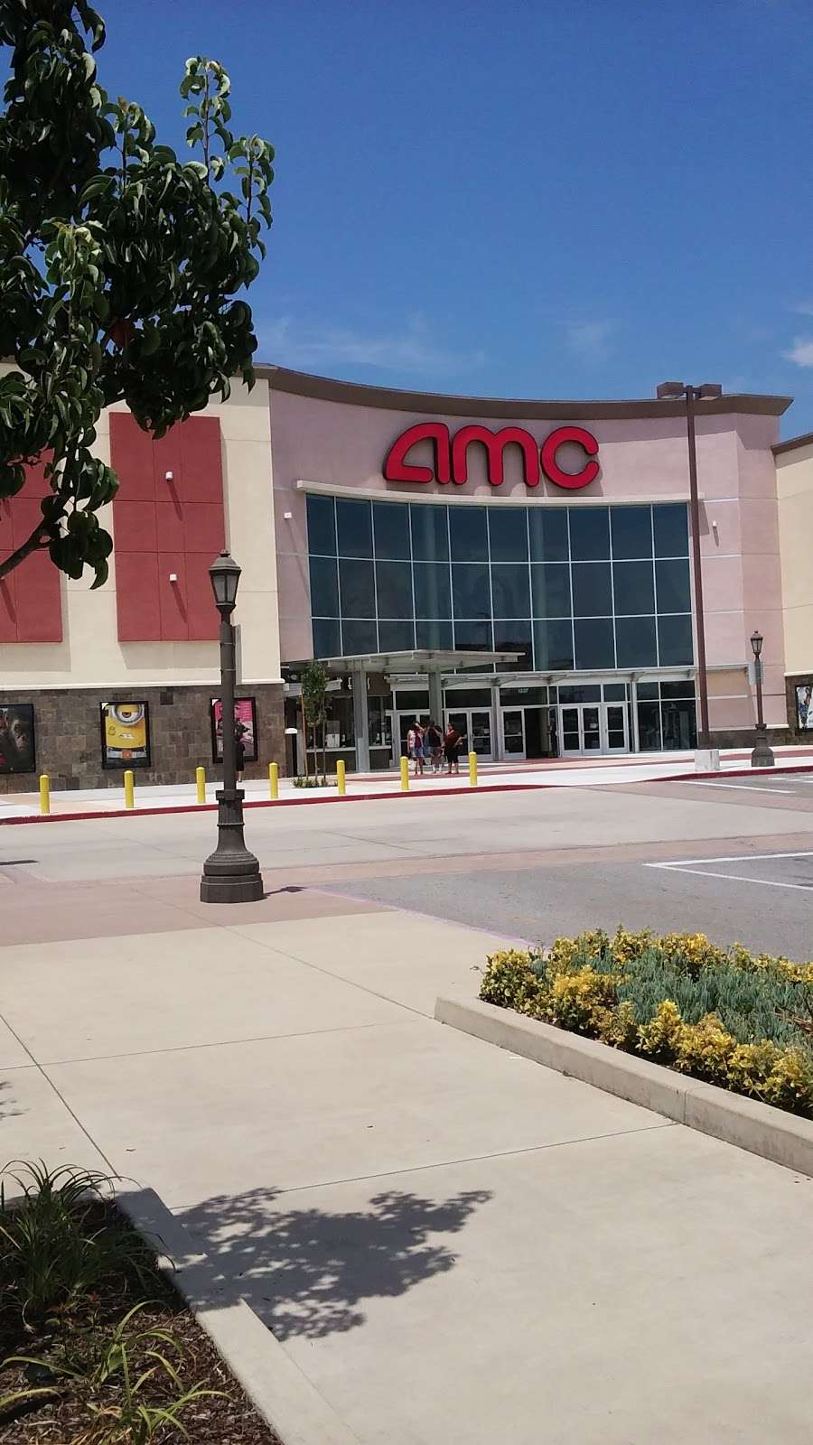 AMC Glendora 12 | 1337 E Gladstone St, Glendora, CA 91740, USA | Phone: (909) 394-9988