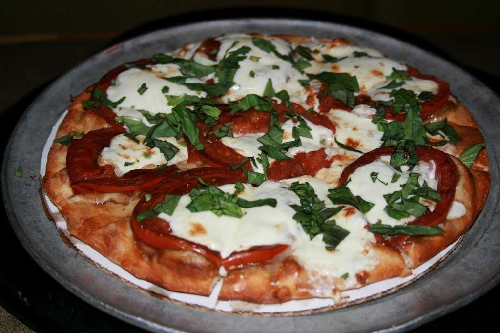 Jerseys Pizza & Grill | 2360 Lakewood Blvd, Hoffman Estates, IL 60192, USA | Phone: (847) 765-0085