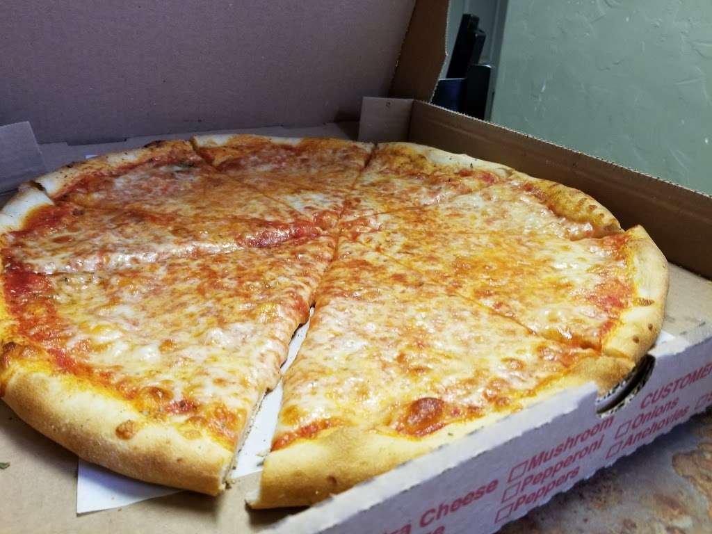 La Borgata Pizzeria | 3570 Lanark Rd, Coopersburg, PA 18036, USA | Phone: (610) 797-0801