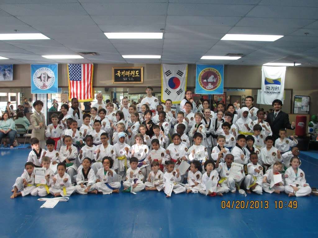 Yi Champions TaeKwonDo | 5513 Mapledale Plaza, Woodbridge, VA 22193, USA | Phone: (703) 583-2000