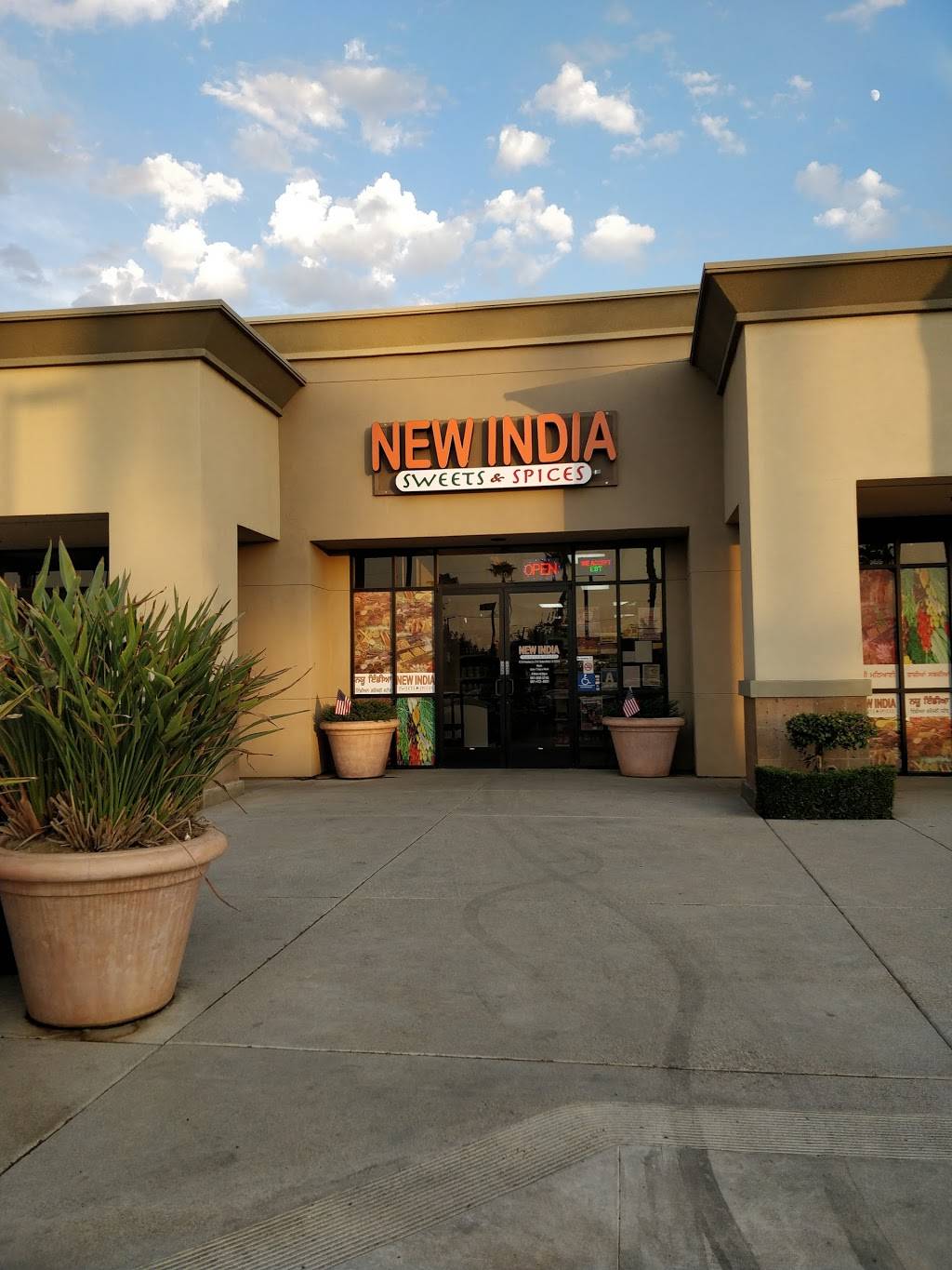 New India Sweets & Spices | 4725 Panama Ln d10, Bakersfield, CA 93313, USA | Phone: (661) 412-4891