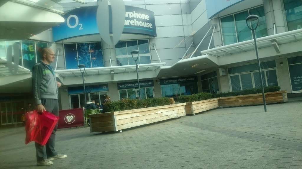 Carphone Warehouse | 20, Gallions Reach Retail Park, Armada Way, London E6 7FB, UK | Phone: 0343 538 1623