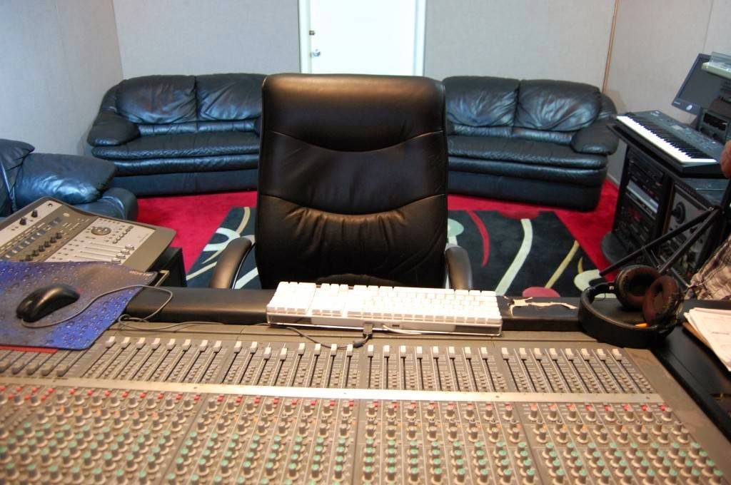 Pro Star Recording Studio | 3220 28th St N, St. Petersburg, FL 33713, USA | Phone: (727) 526-0446