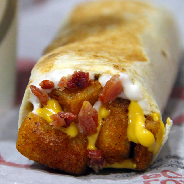 Taco Bell | 2780 E Division St, Diamond, IL 60416, USA | Phone: (815) 634-9980