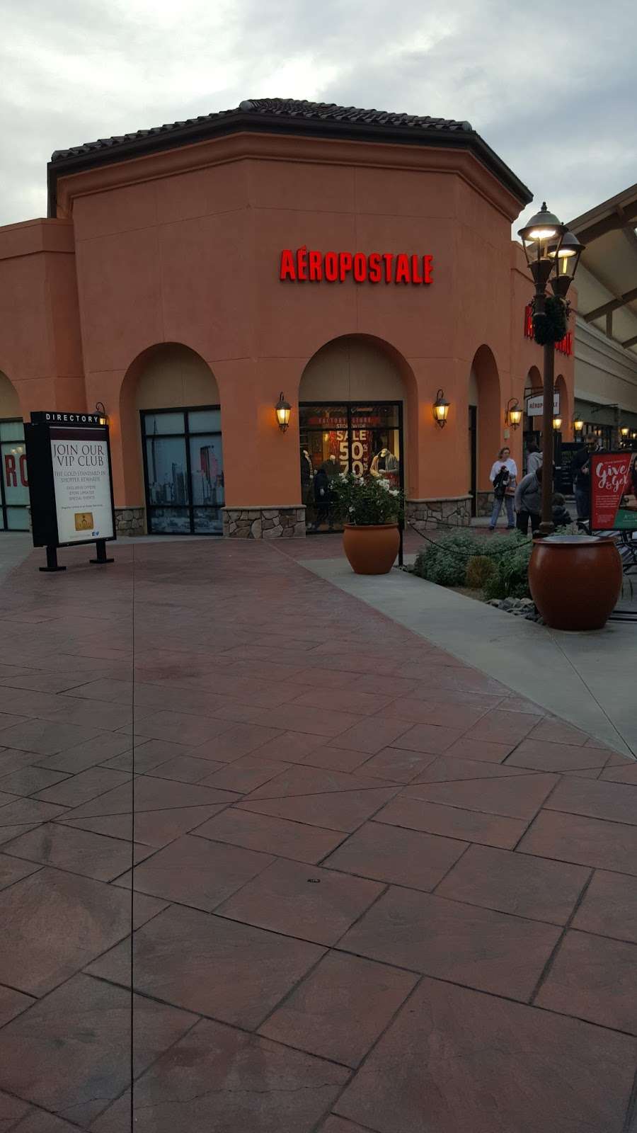 Aéropostale | 5701 Outlets at Tejon Pkwy, Arvin, CA 93203 | Phone: (661) 858-2870
