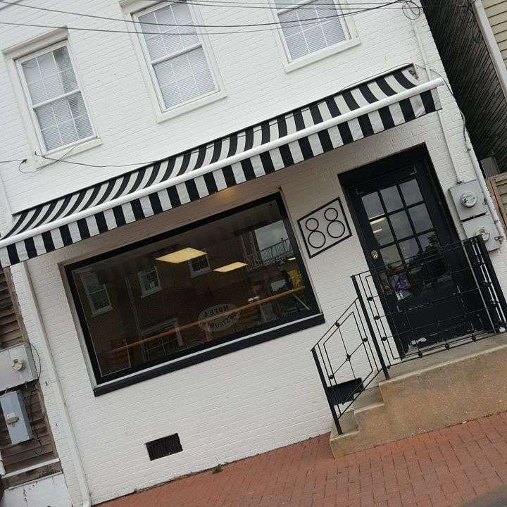 The Sweetest Rose Cupcake Cafe | 88 Clinton St, Delaware City, DE 19706, USA | Phone: (302) 439-0443