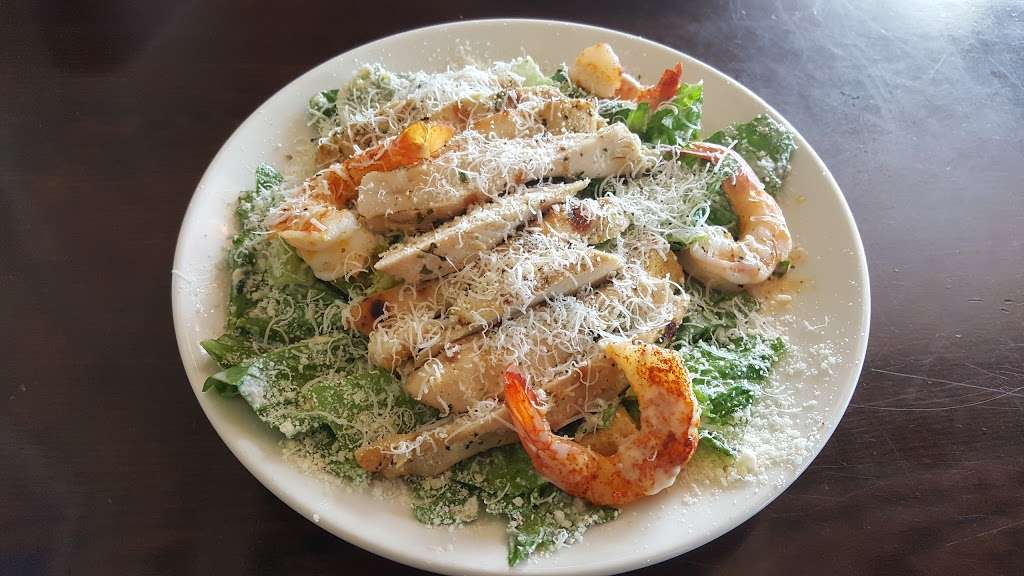 Rosarios Italian Kitchen | 7301 Pulaski Hwy, Baltimore, MD 21237, USA | Phone: (410) 866-6181