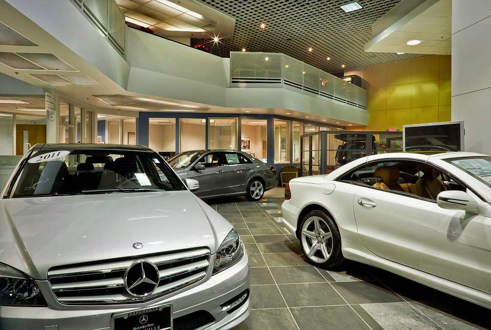 Mercedes-Benz of Naperville | 1569 Ogden Ave, Naperville, IL 60540, USA | Phone: (630) 537-0312