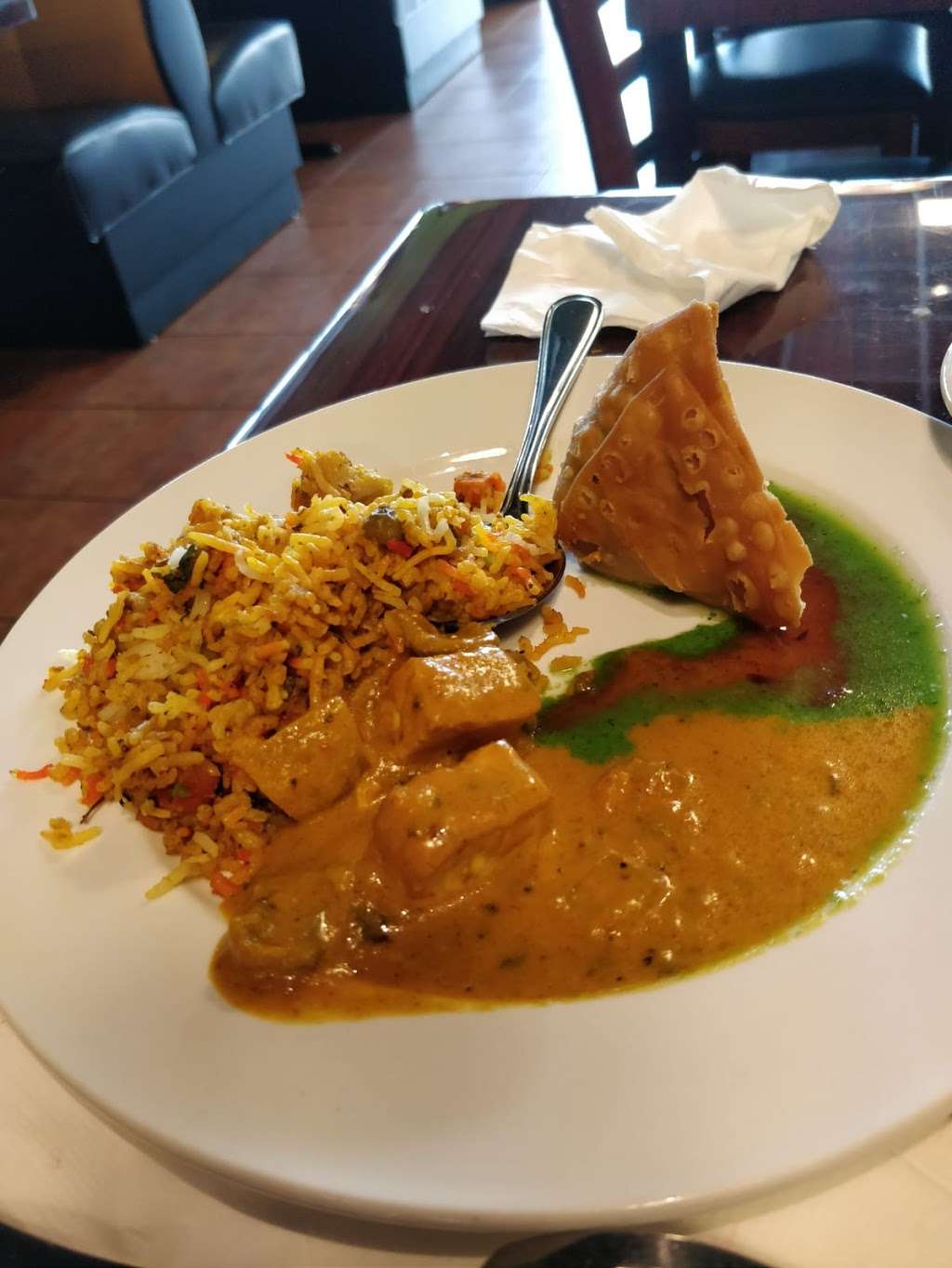 Spice Indian Grill Orlando | 4498 N Alafaya Trail Unit #306, Orlando, FL 32826, USA | Phone: (321) 732-3110