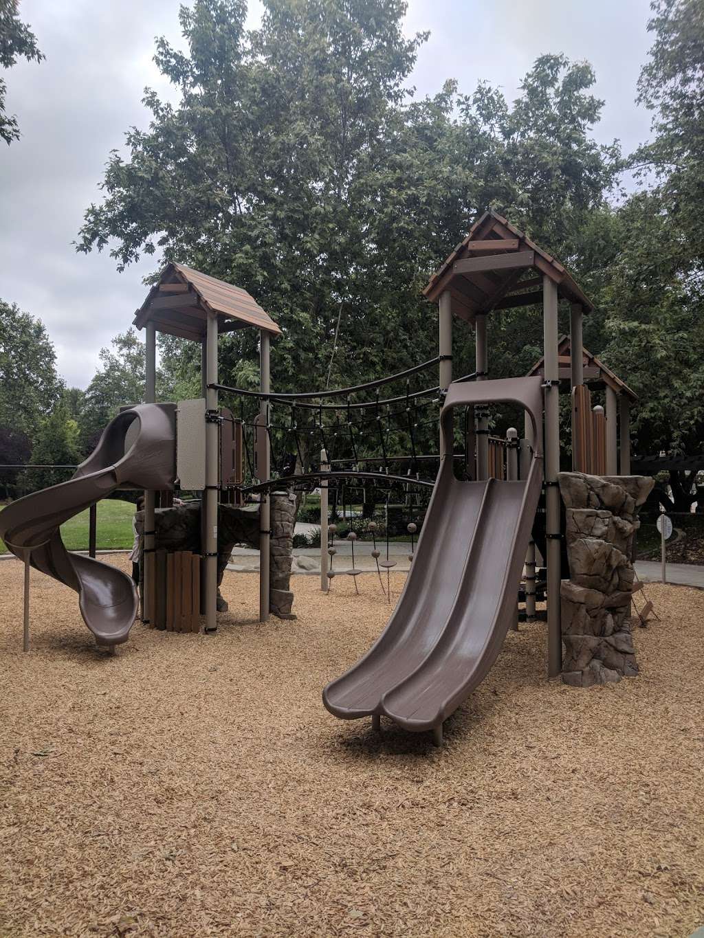 Foxfield Park | 31965 Foxfield Dr, Westlake Village, CA 91361, USA