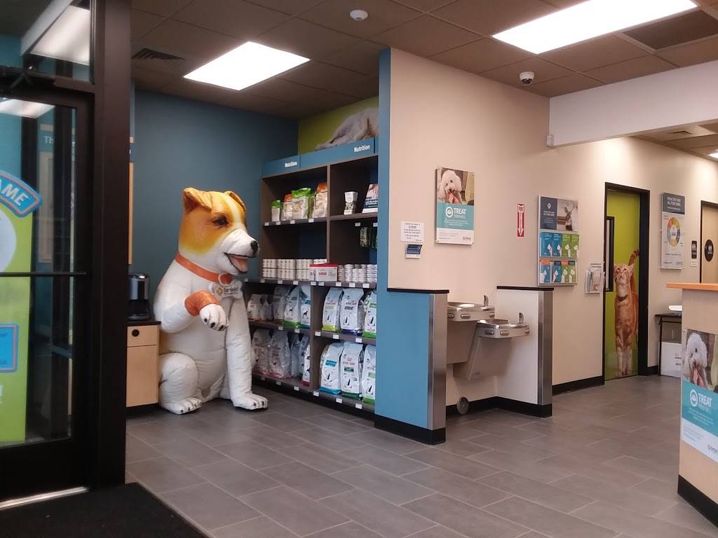 Banfield Pet Hospital | 10066 Darnestown Rd, Rockville, MD 20850, USA | Phone: (301) 444-4701