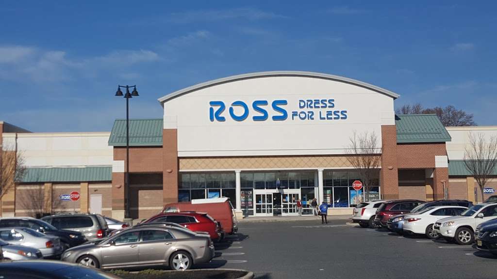 Ross Dress for Less | 141 US-130, Cinnaminson, NJ 08077, USA | Phone: (856) 786-7671