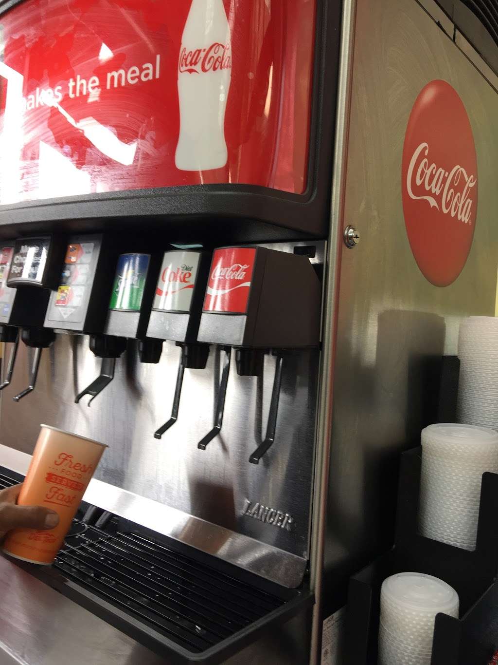 Del Taco | 3864 Sierra Ave, Fontana, CA 92336, USA | Phone: (909) 823-4935