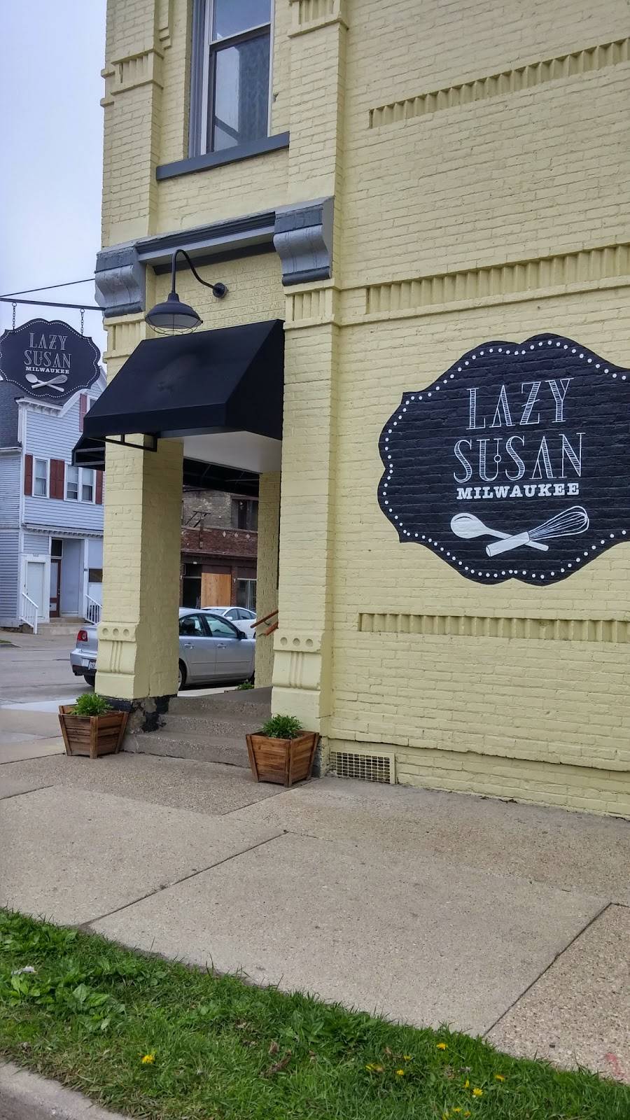 Lazy Susan MKE | 2378 S Howell Ave, Milwaukee, WI 53207, USA | Phone: (414) 988-7086