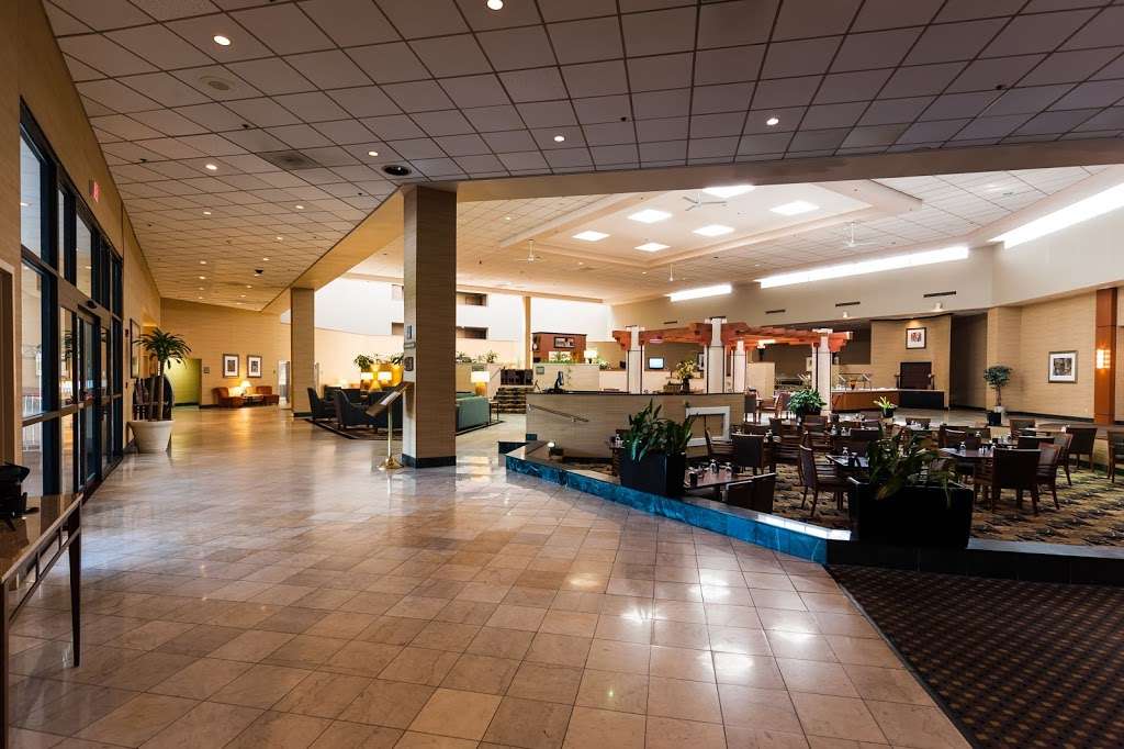 Holiday Inn Philadelphia South-Swedesboro | 1 Pureland Dr, Swedesboro, NJ 08085, USA | Phone: (856) 467-3322