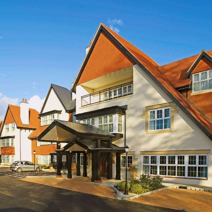 Rivermere Care Home | 64-70 Westerham Rd, Sevenoaks TN13 2PZ, UK | Phone: 01732 748400