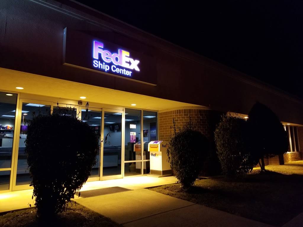 FedEx Ship Center | 8800 Studley Rd, Mechanicsville, VA 23116, USA | Phone: (800) 463-3339