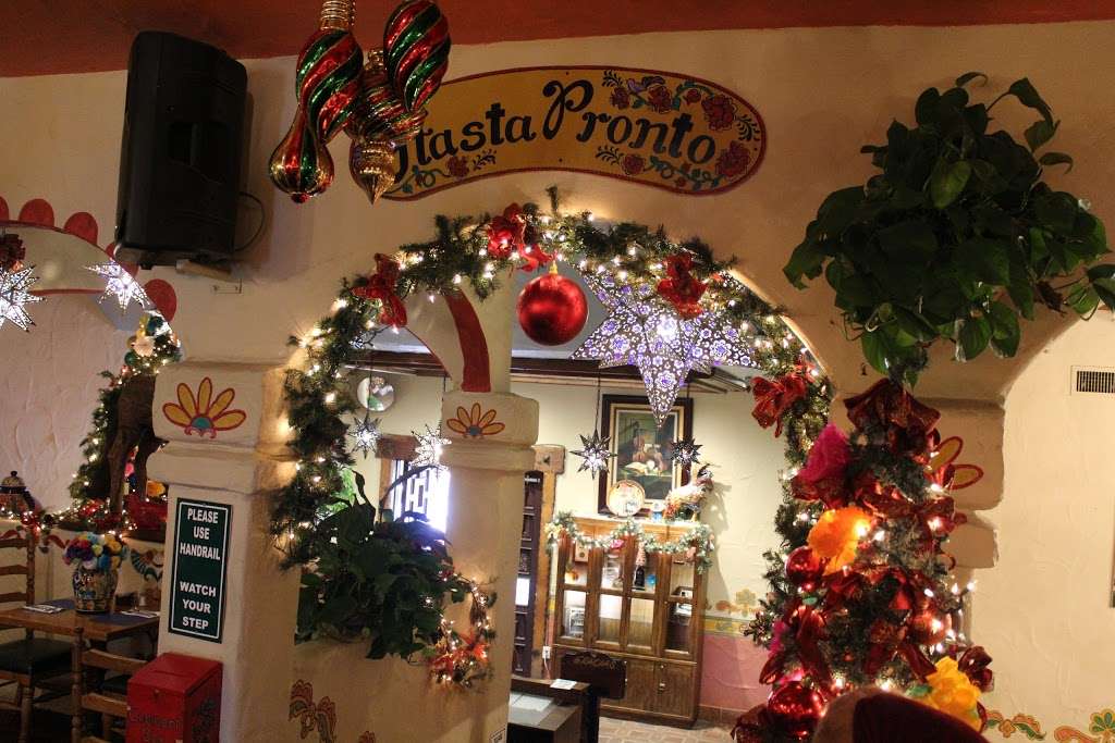 Hacienda Casa Blanca Mexican Restaurant & Cantina | 700 N Johnson Ave ste a, El Cajon, CA 92020, USA | Phone: (619) 442-9827