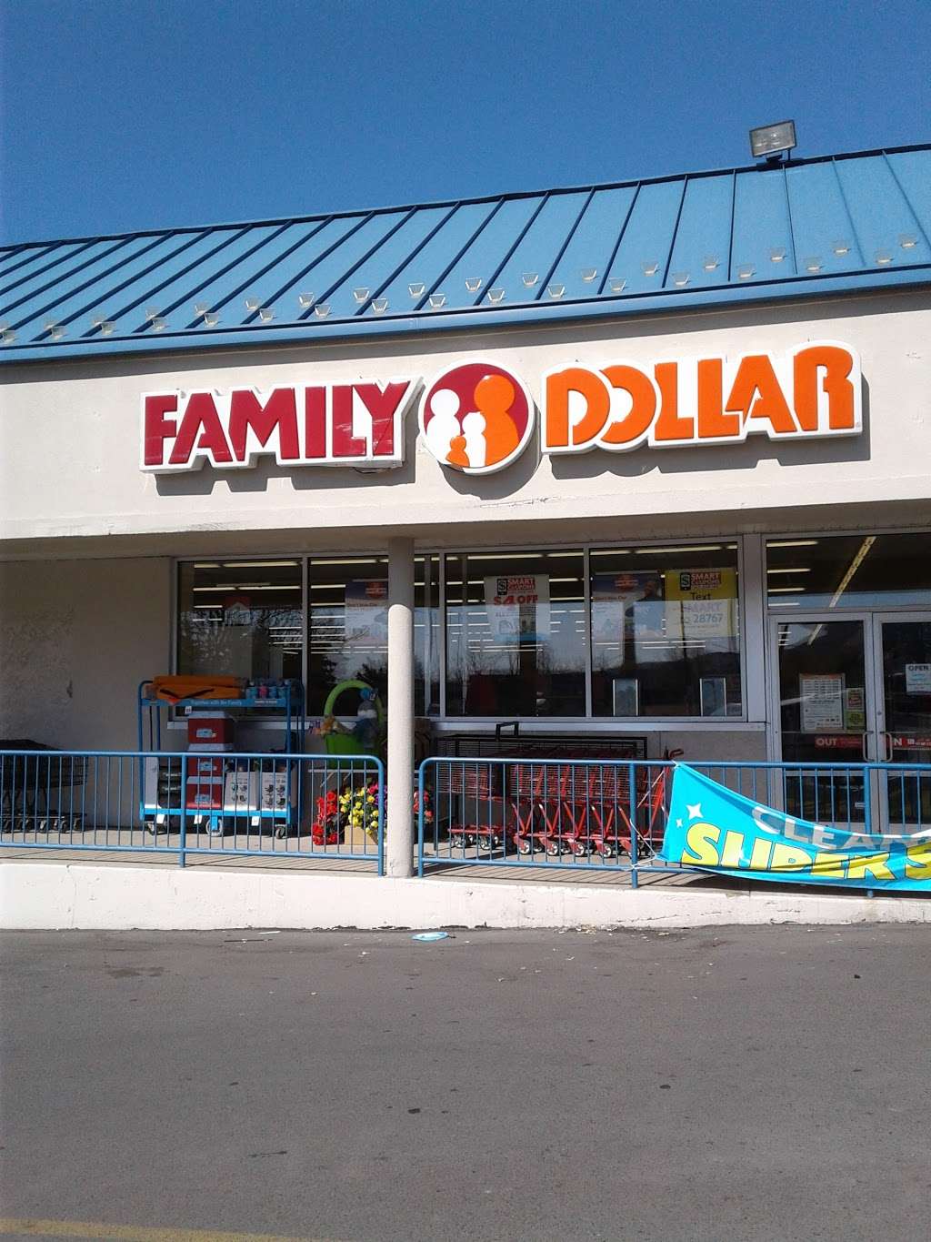 Family Dollar | 43 S Main St, Ashley, PA 18706, USA | Phone: (570) 821-7052