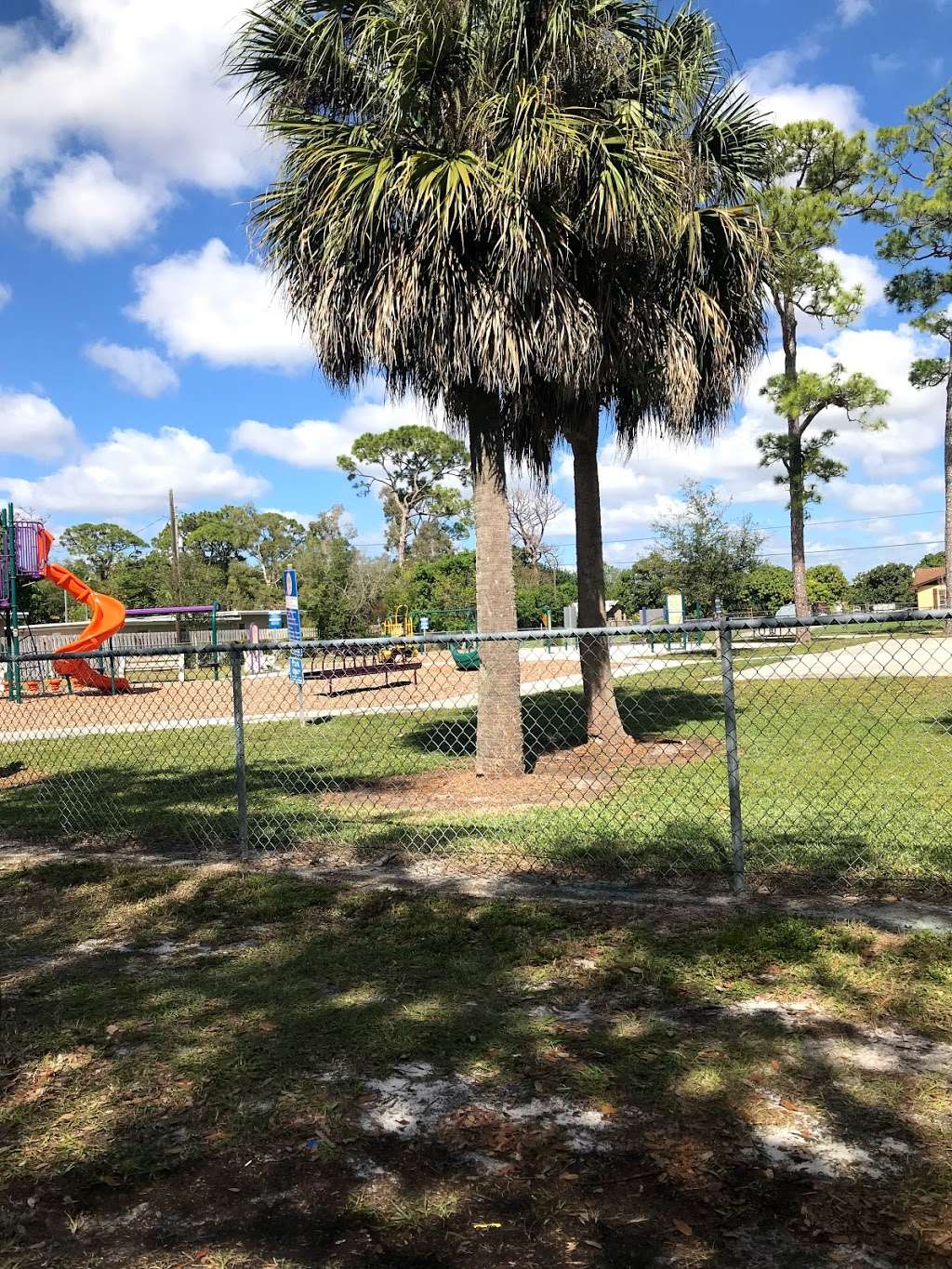 Lake Worth West Park | 4150 Vermont Ave, Lake Worth, FL 33461, USA | Phone: (561) 966-6600