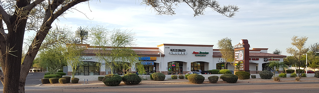 Shops at Union Hills Centre | 3230 E Union Hills Dr, Phoenix, AZ 85050, USA | Phone: (480) 515-9375