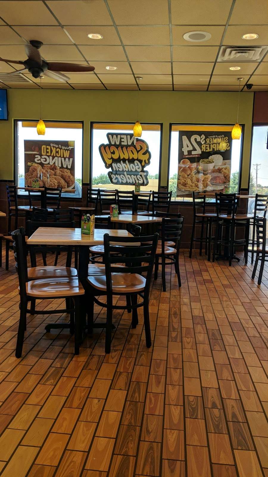 Golden Chick | 7050 S, TX-78, Sachse, TX 75048, USA | Phone: (972) 905-5455