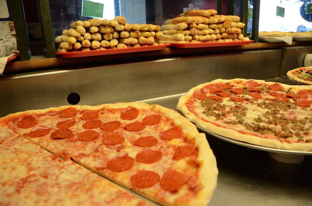 Napolis Pizza | 3475 Shadeland Ave #5706, Indianapolis, IN 46226, USA | Phone: (317) 545-1907