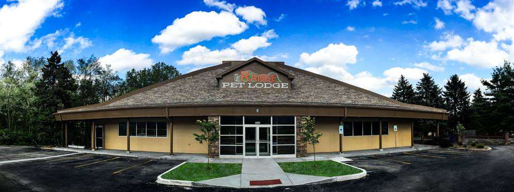 VCA Range Pet Lodge | 1045 N Rangeline Rd, Carmel, IN 46032, USA | Phone: (317) 571-7777