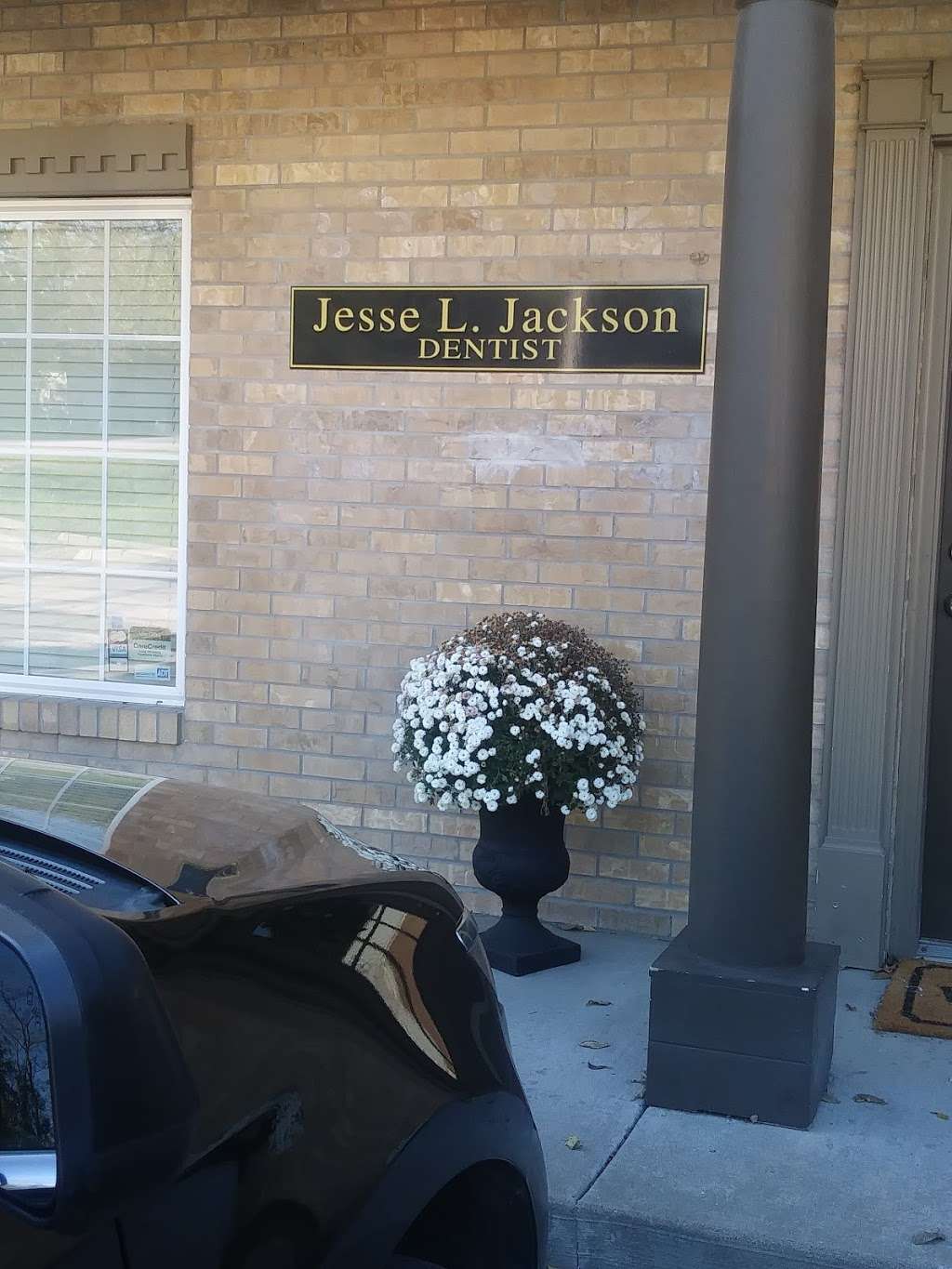 Jackson Family Dental | 26 S Village Dr, Liberty, MO 64068 | Phone: (816) 429-5799