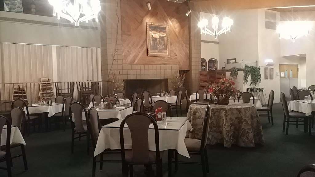 Iron Works Restaurant - restaurant  | Photo 1 of 10 | Address: 17233 N 45th Ave, Glendale, AZ 85308, USA | Phone: (602) 843-0909
