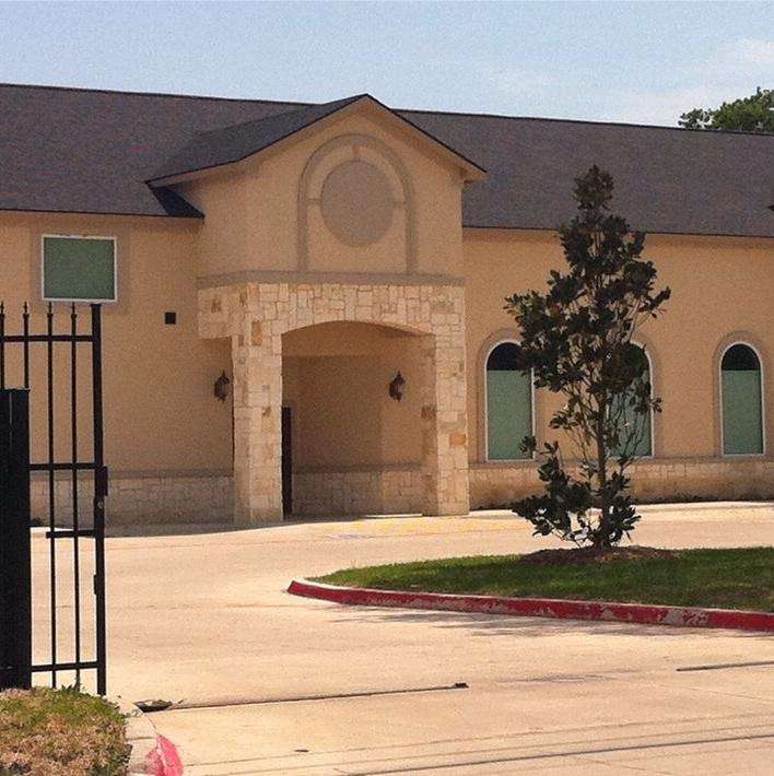 Iglesia Menonita Luz De Evngl | 1524 Dowdy Ferry Rd, Dallas, TX 75217, USA | Phone: (214) 398-7171