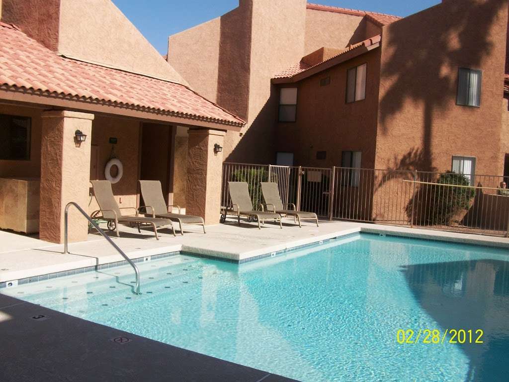 Riverview Park Apartments | 745 N Dobson Rd, Mesa, AZ 85201 | Phone: (480) 556-1199