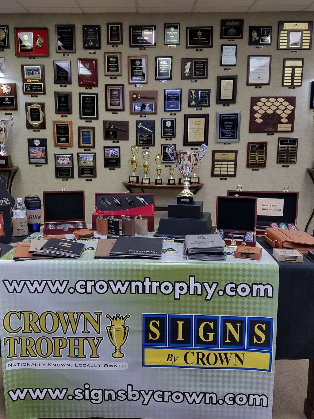 Crown Trophy | 377 Carowinds Boulevard, Fort Mill, SC 29708, USA | Phone: (803) 547-1882