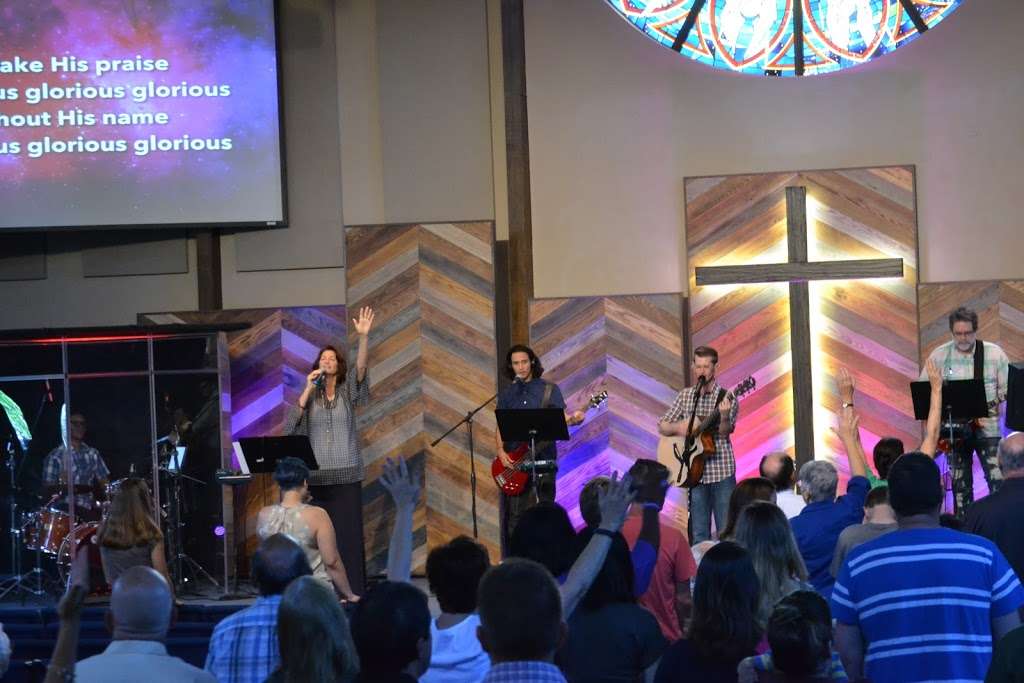 Crossings Community Church | 514 Walden View Dr, Sanford, FL 32771, USA | Phone: (407) 324-5433