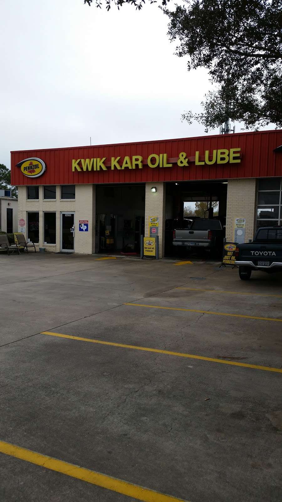 Kwik Kar Lube & Tune | 14200 TX-3, Webster, TX 77598, USA | Phone: (281) 480-3030