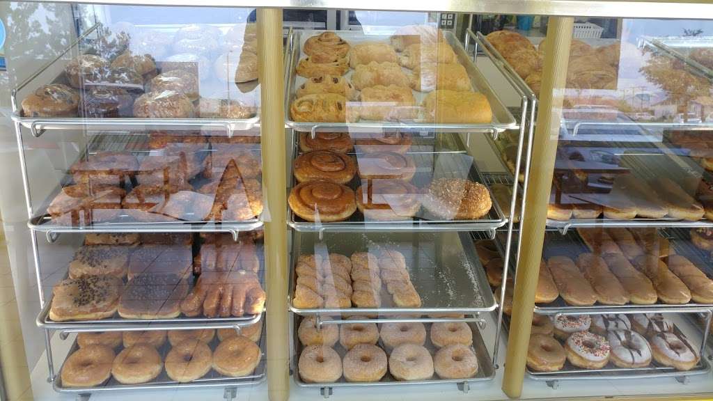 Spudnuts Donuts | 3119029099, Lancaster, CA 93534, USA | Phone: (661) 522-3188