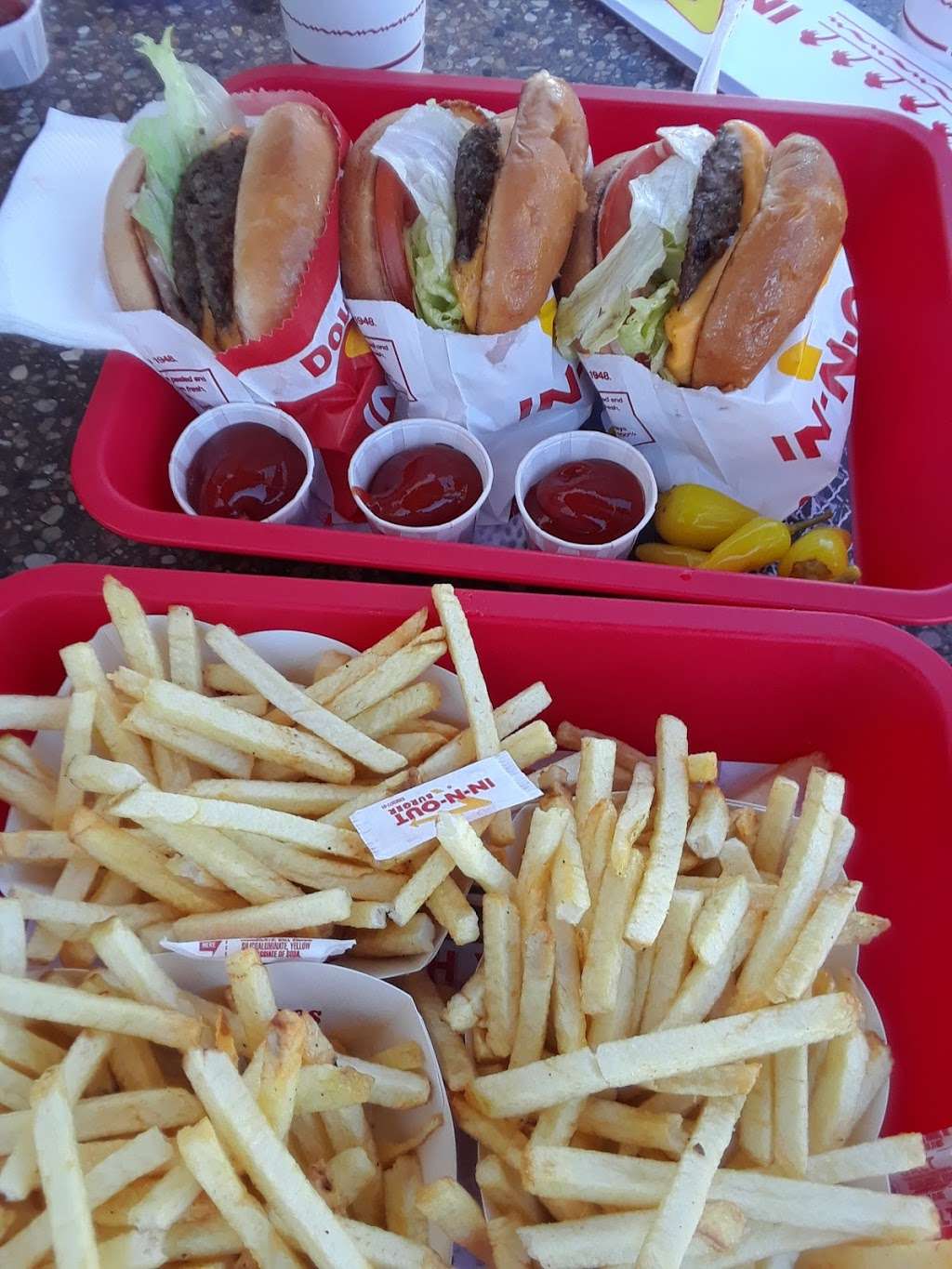 In-N-Out Burger | 4605 Frazee Rd, Oceanside, CA 92057, USA | Phone: (800) 786-1000